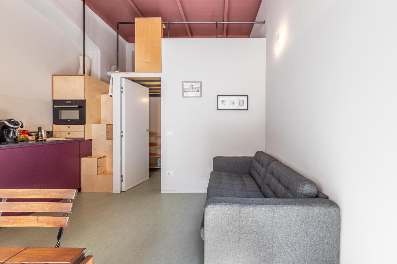 Xenia Apartments - Accogliente Pied-A-Terre Sui Navigli Milano Esterno foto